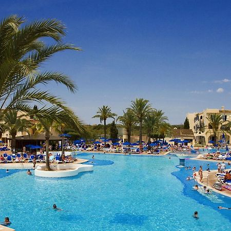Globales Aparthotel Bouganvilla Sa Coma  Buitenkant foto